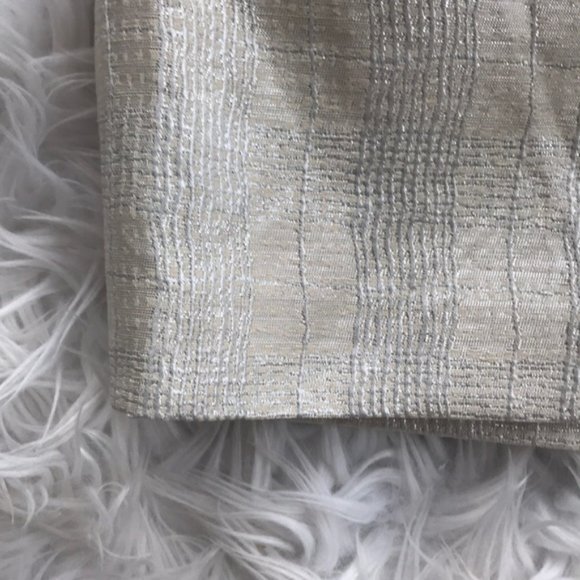 NWOT Club Monaco Beige Metallic Miniskirt Size 00 - Picture 3 of 8